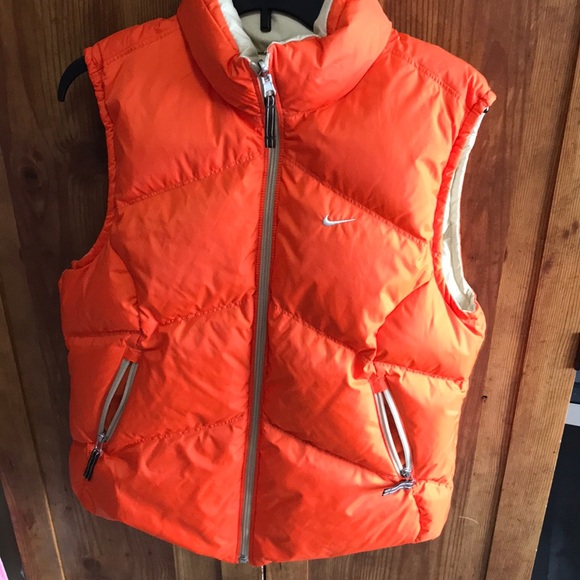 Nike Jackets & Blazers - Nike reversible insulated vest